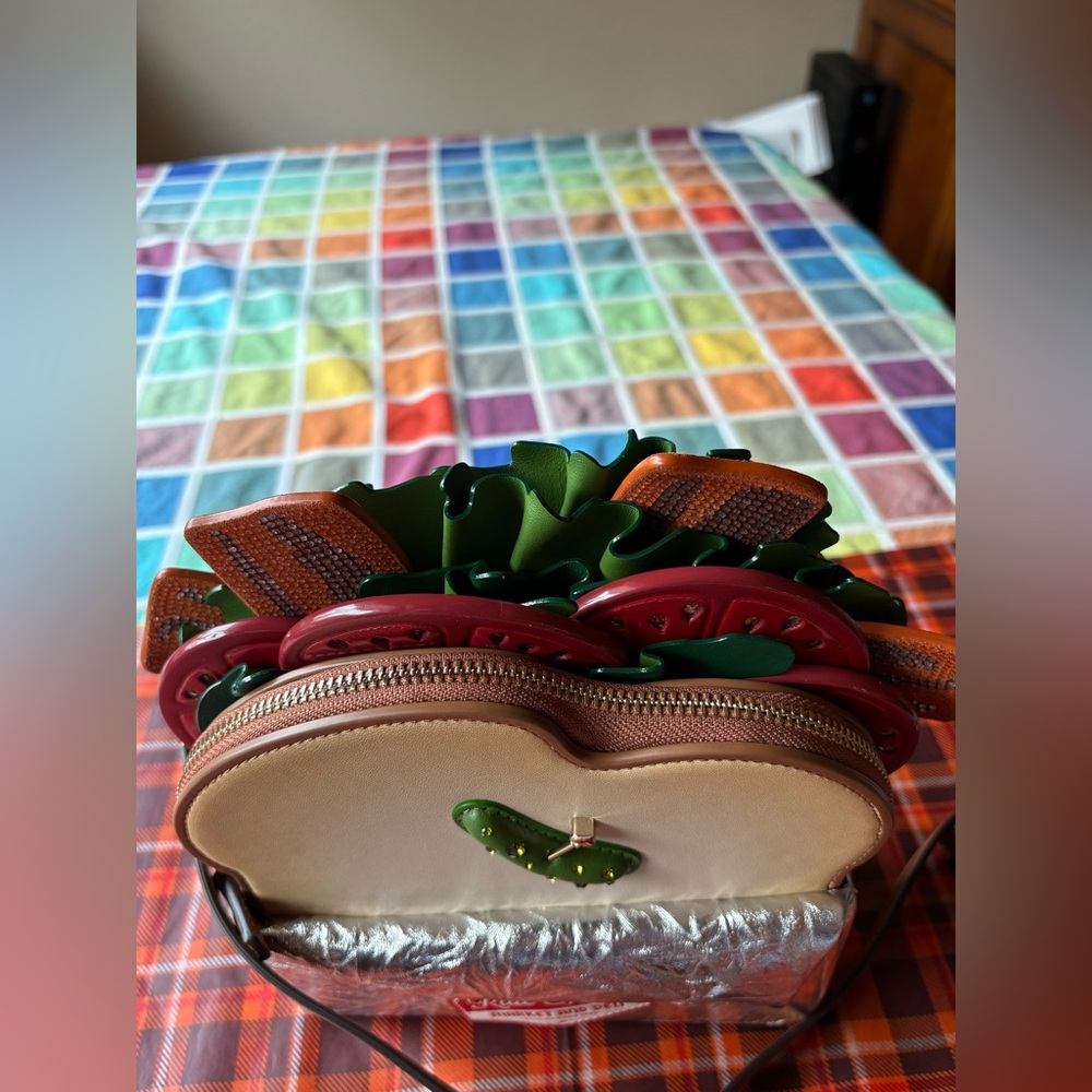 🥪 🥒🥪 KATE SPADE GLAMWICH  3D SANDWICH CROSSBODY BAG 🥪 NWT 🥪🥒🥪 - Picture 13 of 16